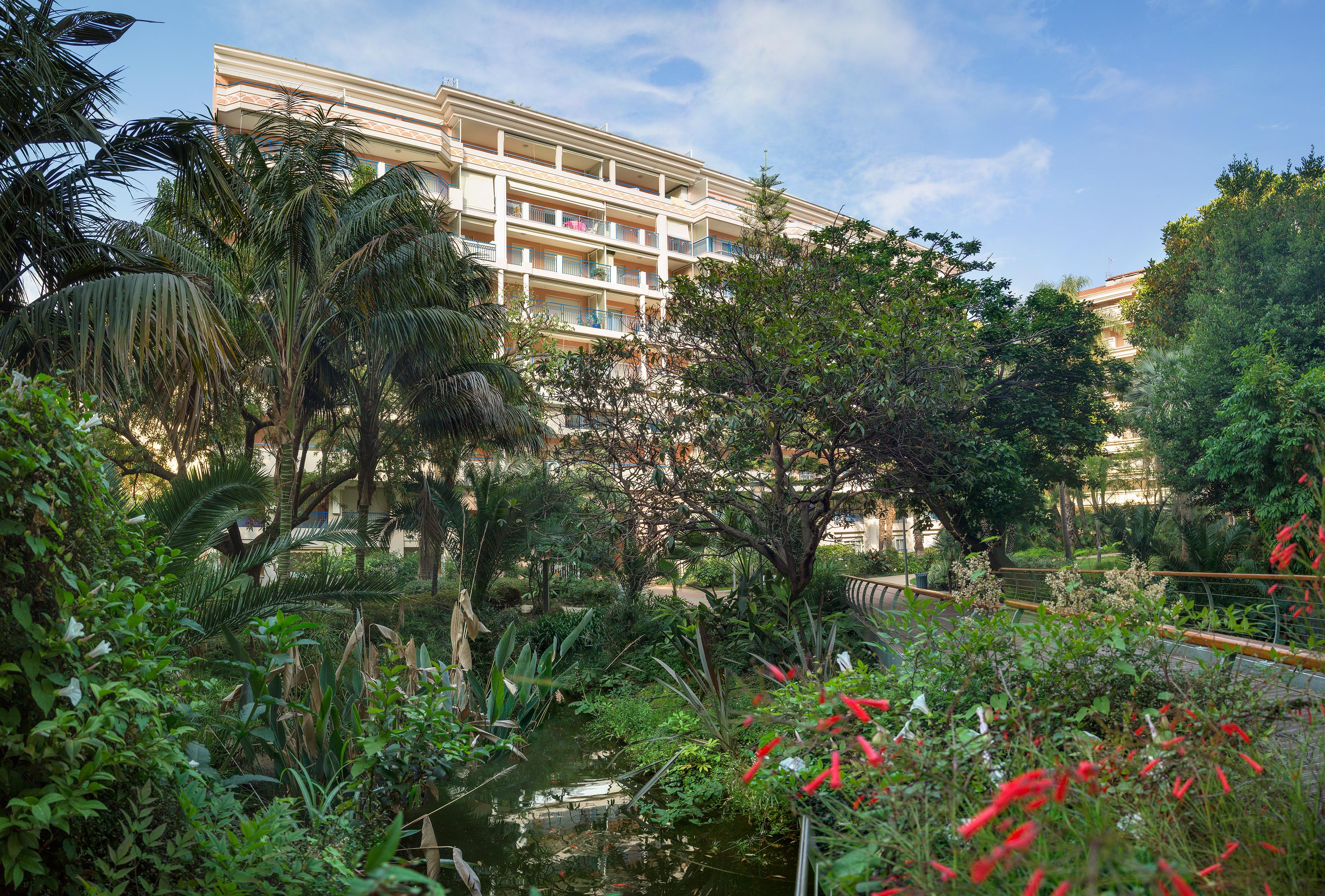 Residence Pierre & Vacances Les Rivages Du Parc Menton Exterior foto