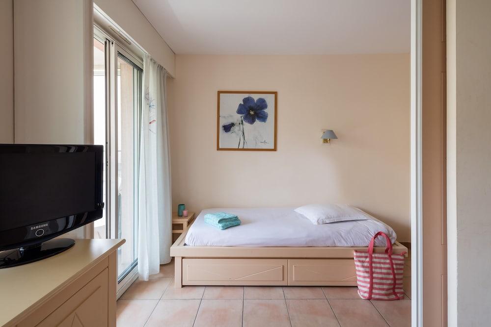 Residence Pierre & Vacances Les Rivages Du Parc Menton Exterior foto