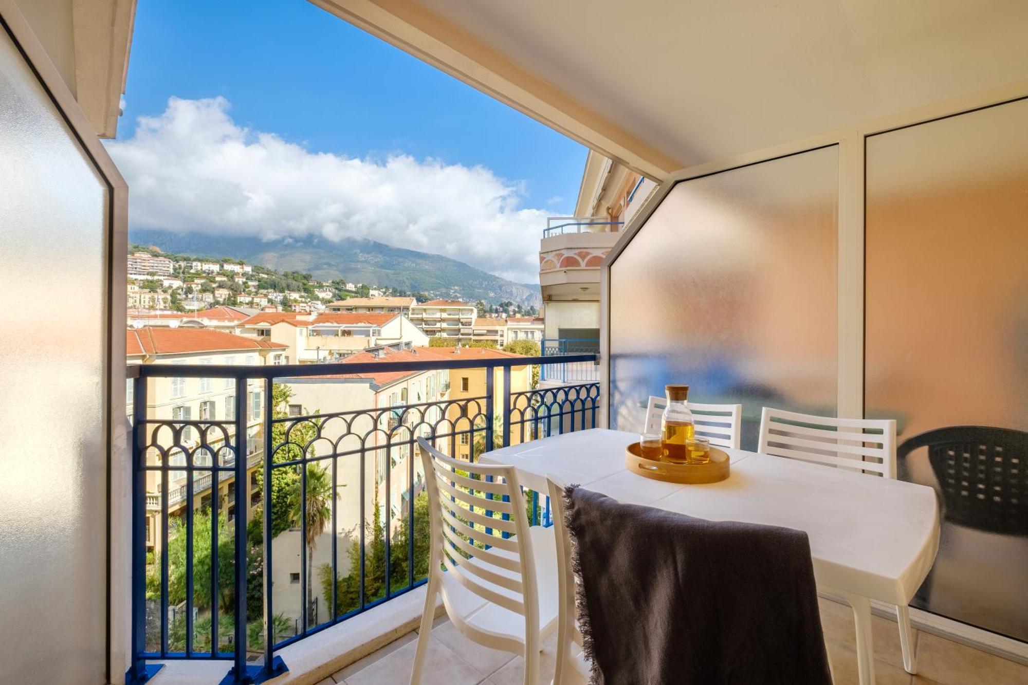 Residence Pierre & Vacances Les Rivages Du Parc Menton Exterior foto