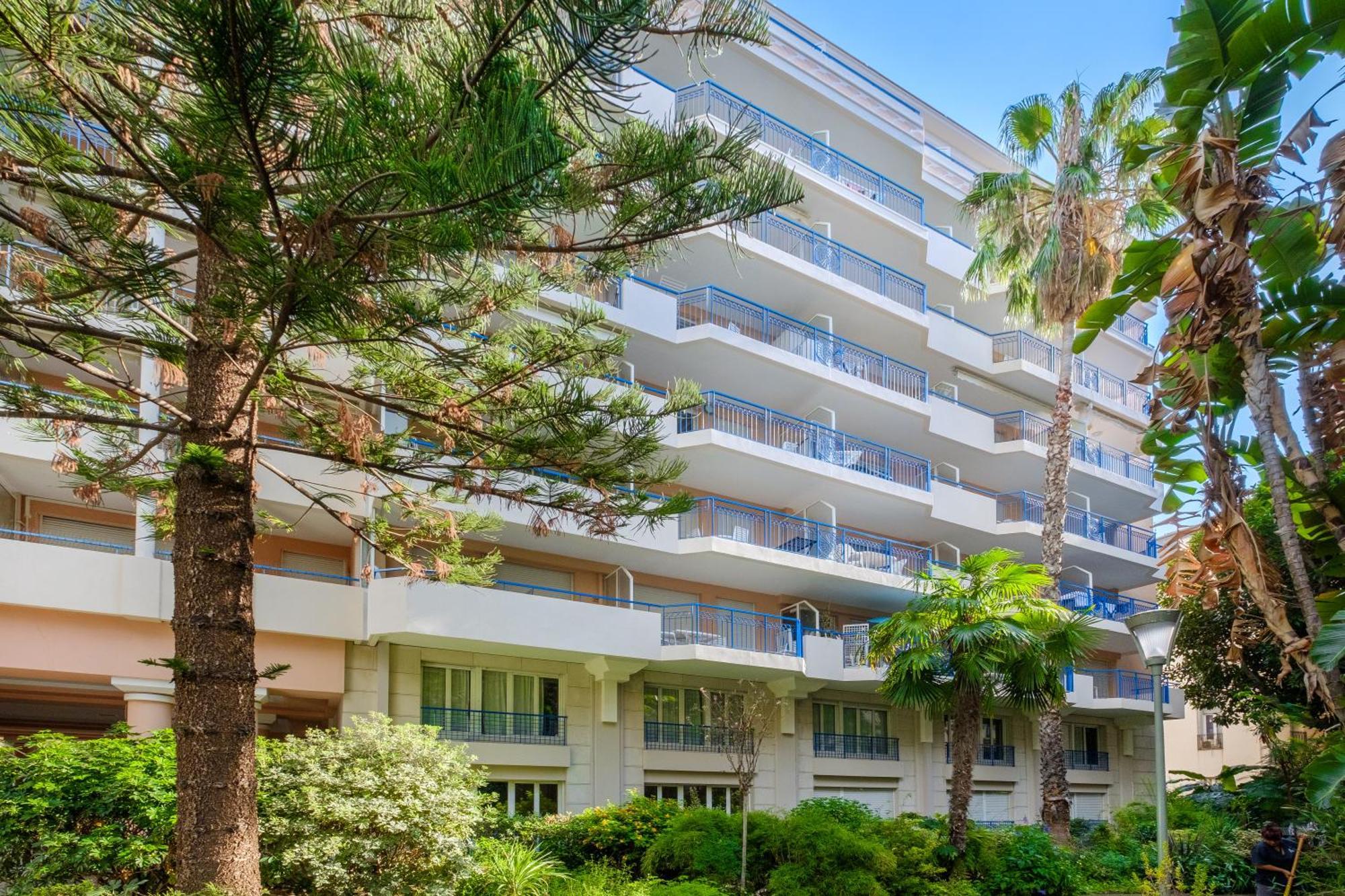 Residence Pierre & Vacances Les Rivages Du Parc Menton Exterior foto